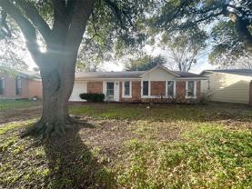 2641 Arlington Ln - Photo 1 of 1