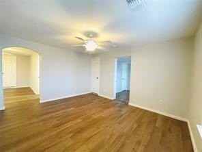 306 Bauder St - Photo 4 of 15