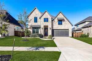 featured image of 13456 Crestmoor Dr
