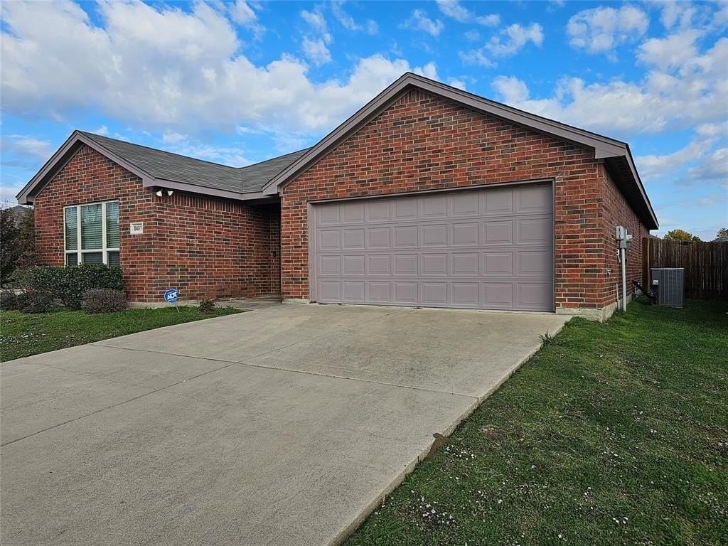 8401 Cherry Bark Ln - Photo 3 of 28