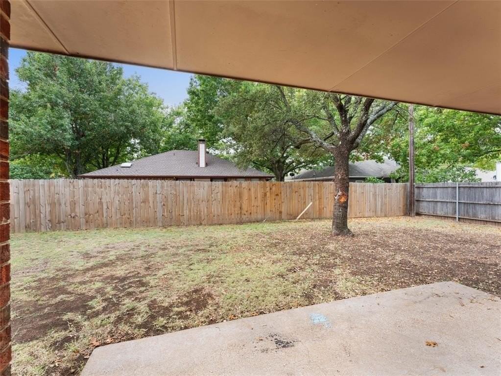 21 Saint Charles Pl - Photo 5 of 16