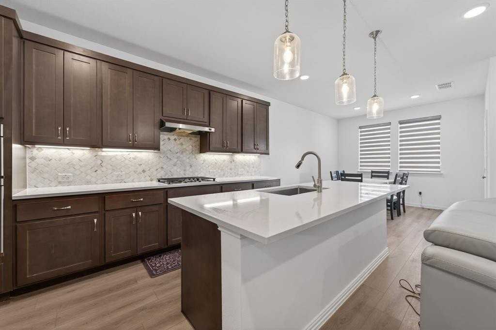 2409 Lost Creek Dr - Photo 2 of 25