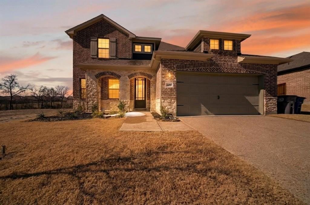 2409 Lost Creek Dr - Photo 3 of 25