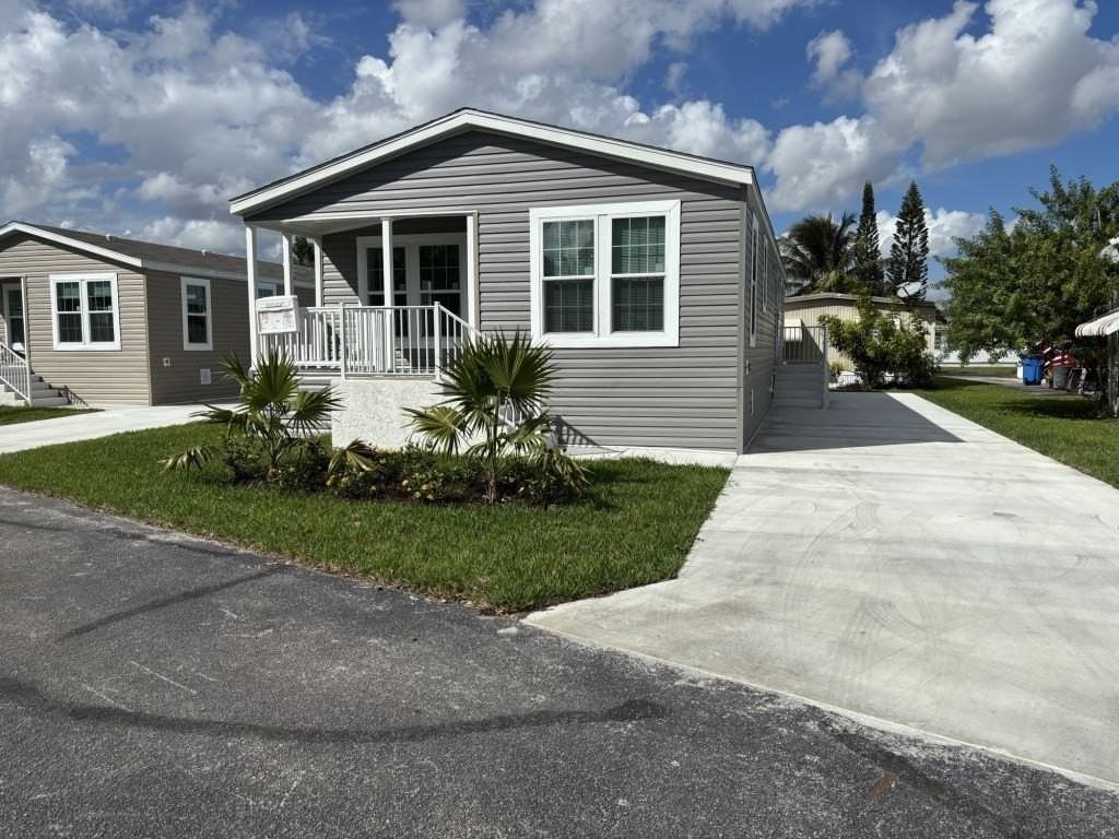 5257 Sw 32nd St #2-30 - Photo 3 of 20