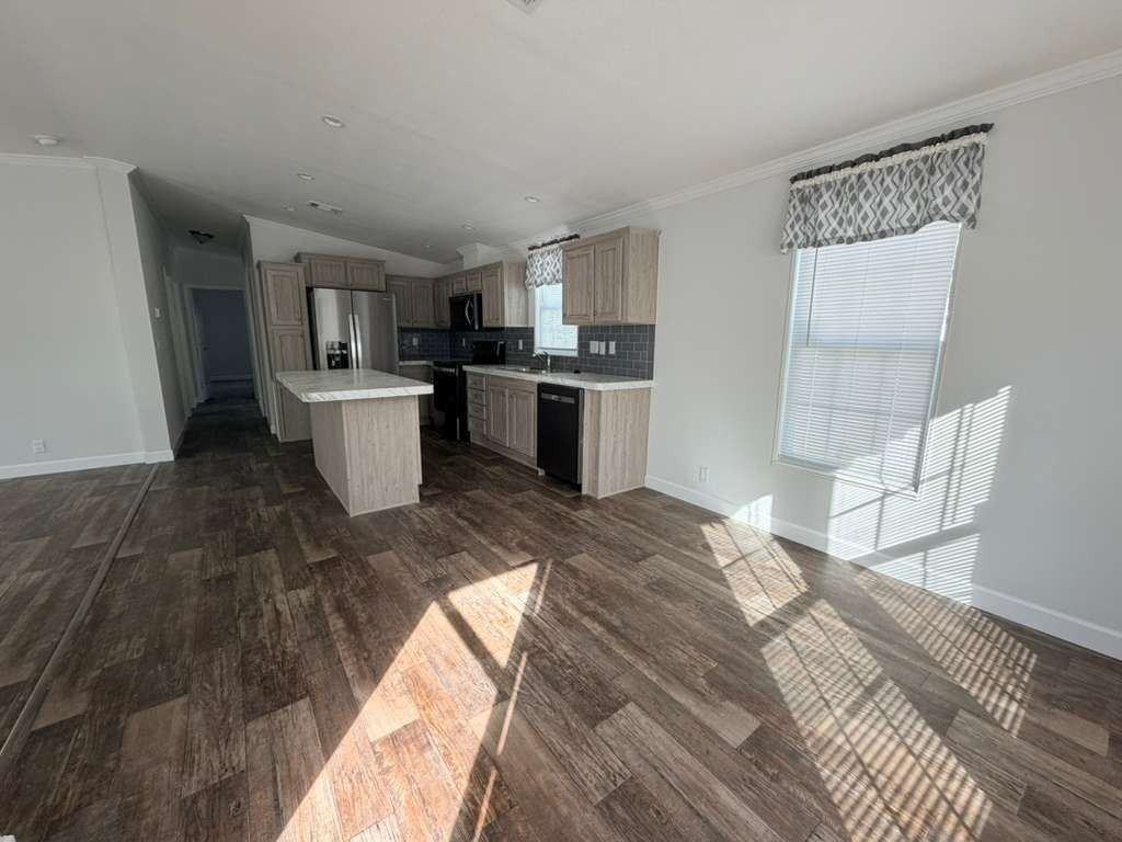 5257 Sw 32nd St #2-30 - Photo 4 of 20