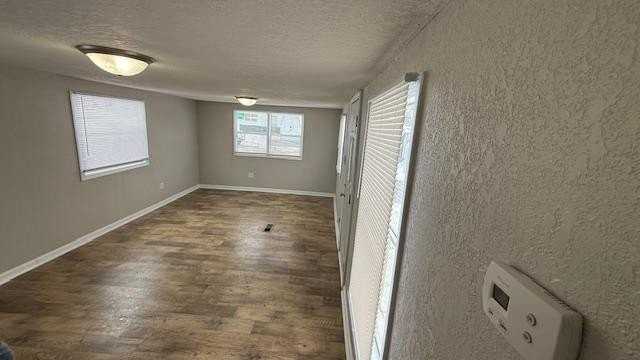 1335 Driftwood Aly #1335D - Photo 3 of 7