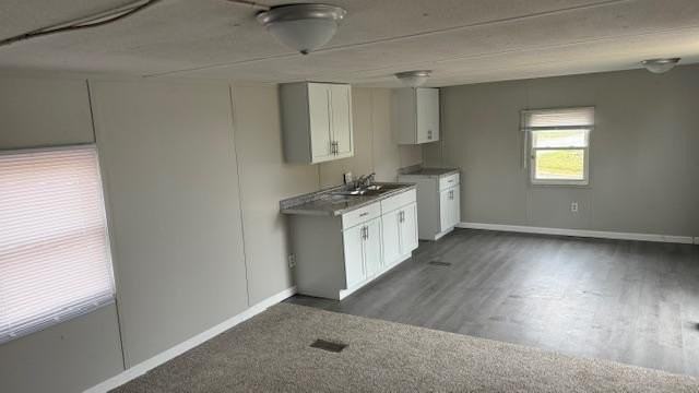 248 Beard St #248B - Photo 2 of 7