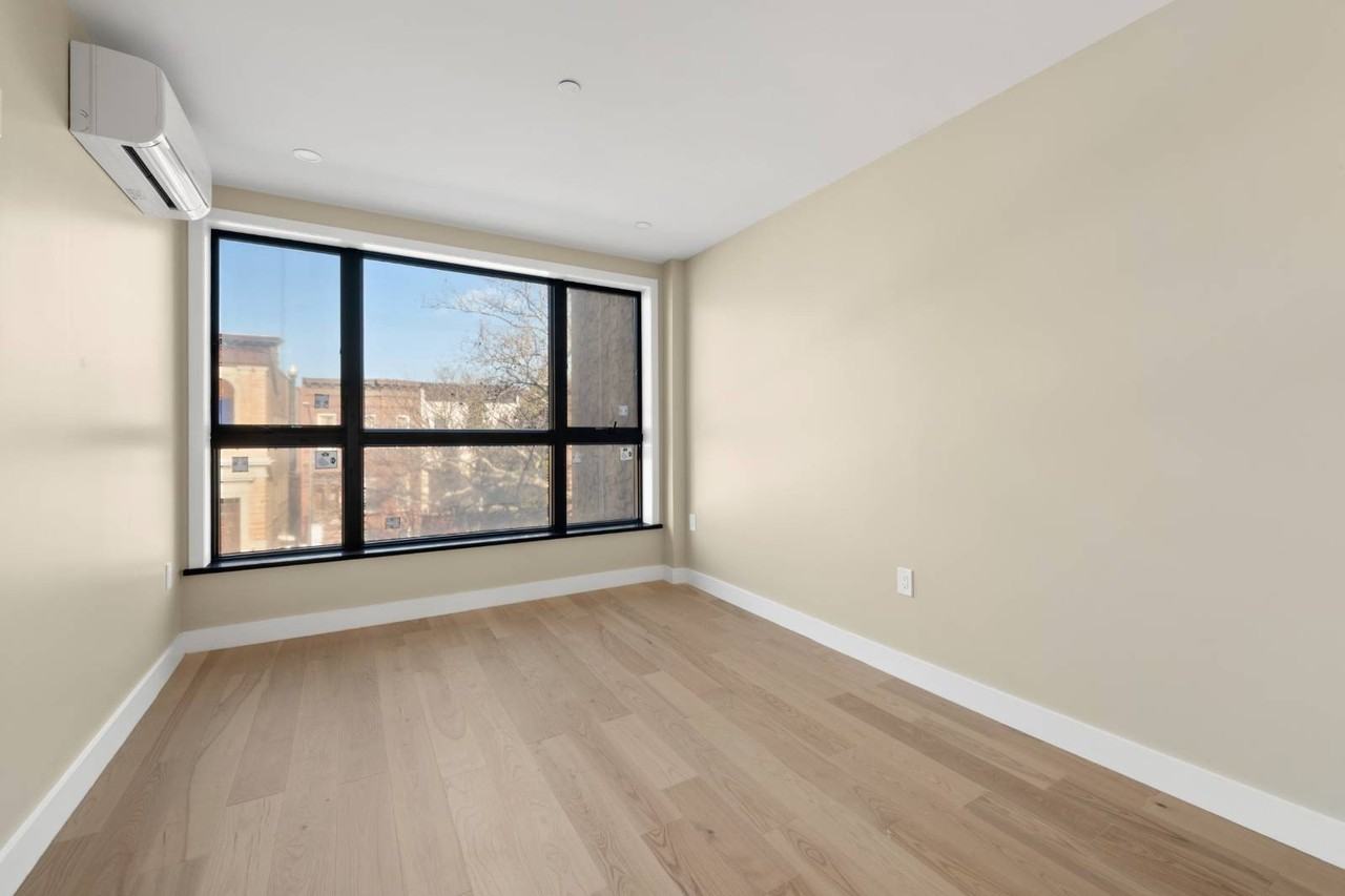458 Decatur St #3 - Photo 2 of 12