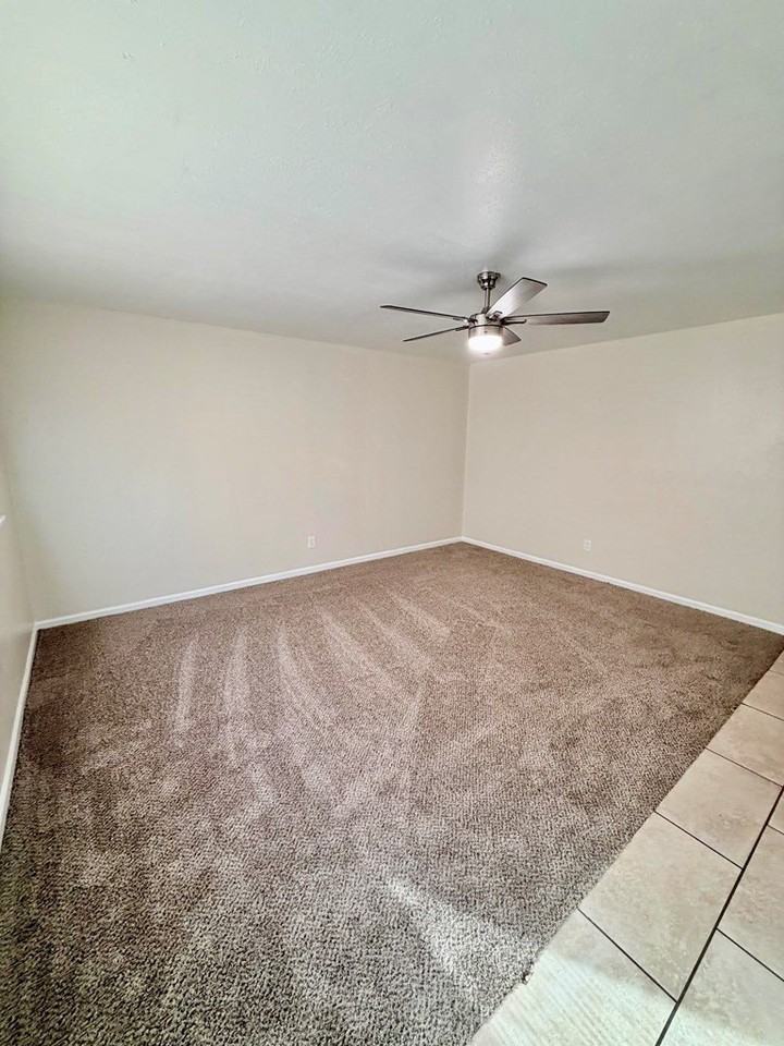 3701 Spruce Ave - Photo 4 of 14