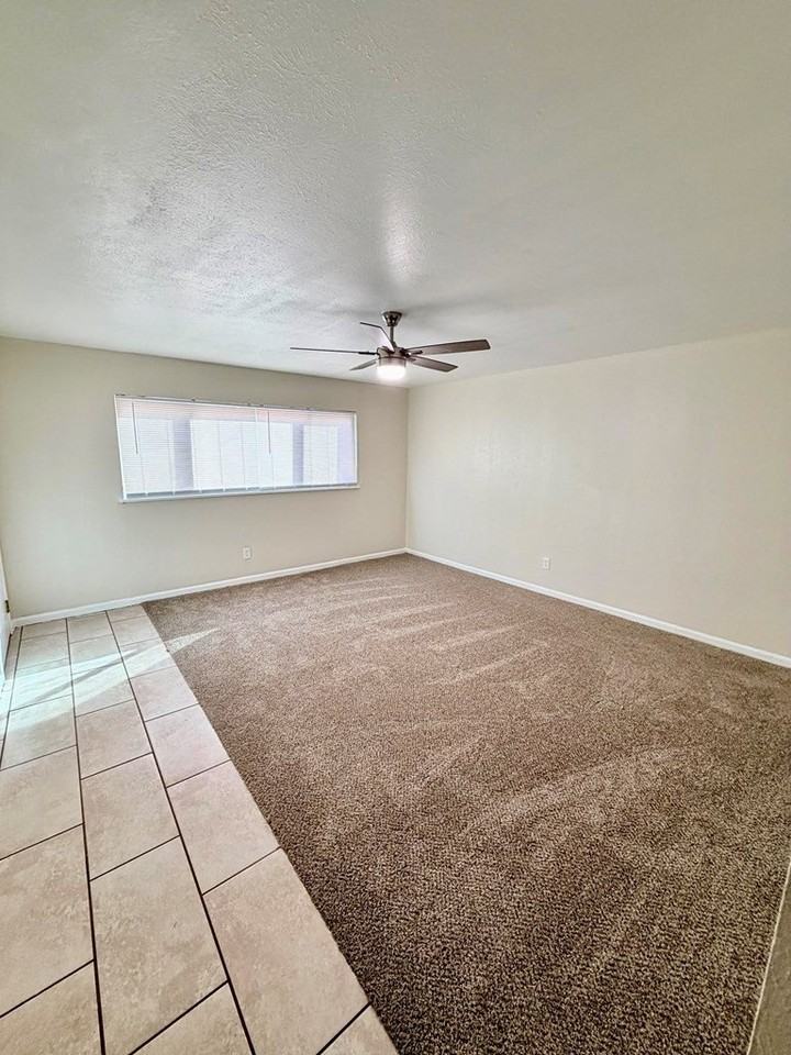 3701 Spruce Ave - Photo 5 of 14