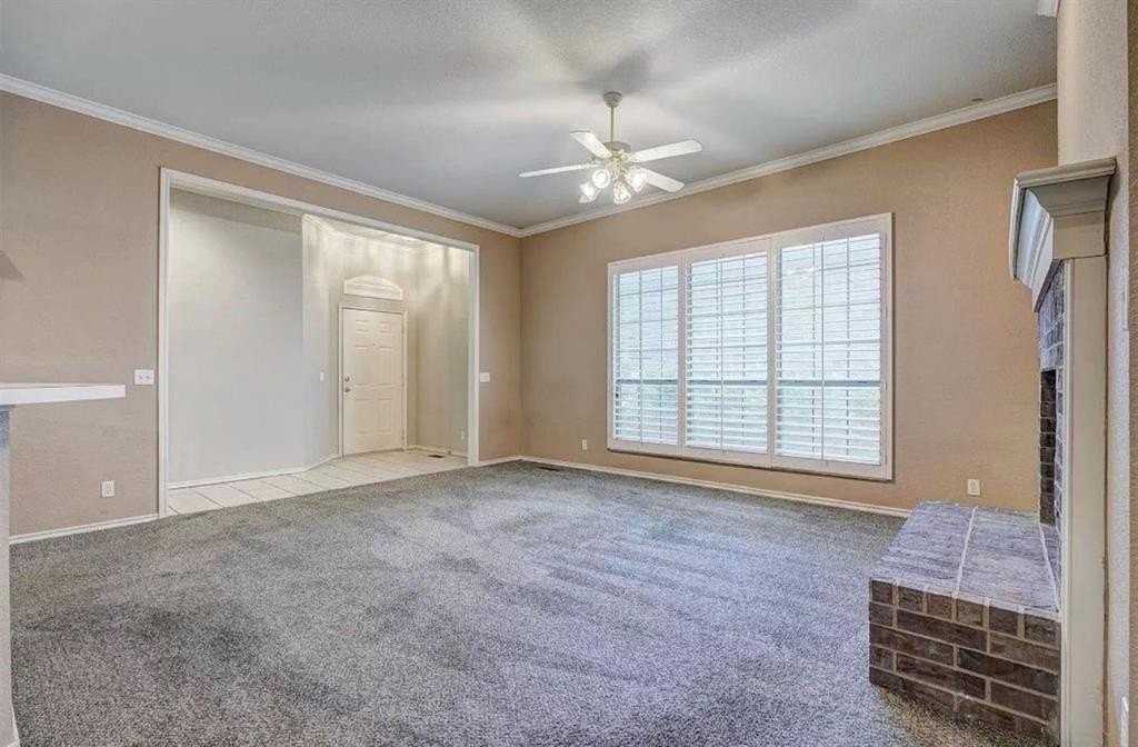 1709 Tenbears Rd - Photo 3 of 7