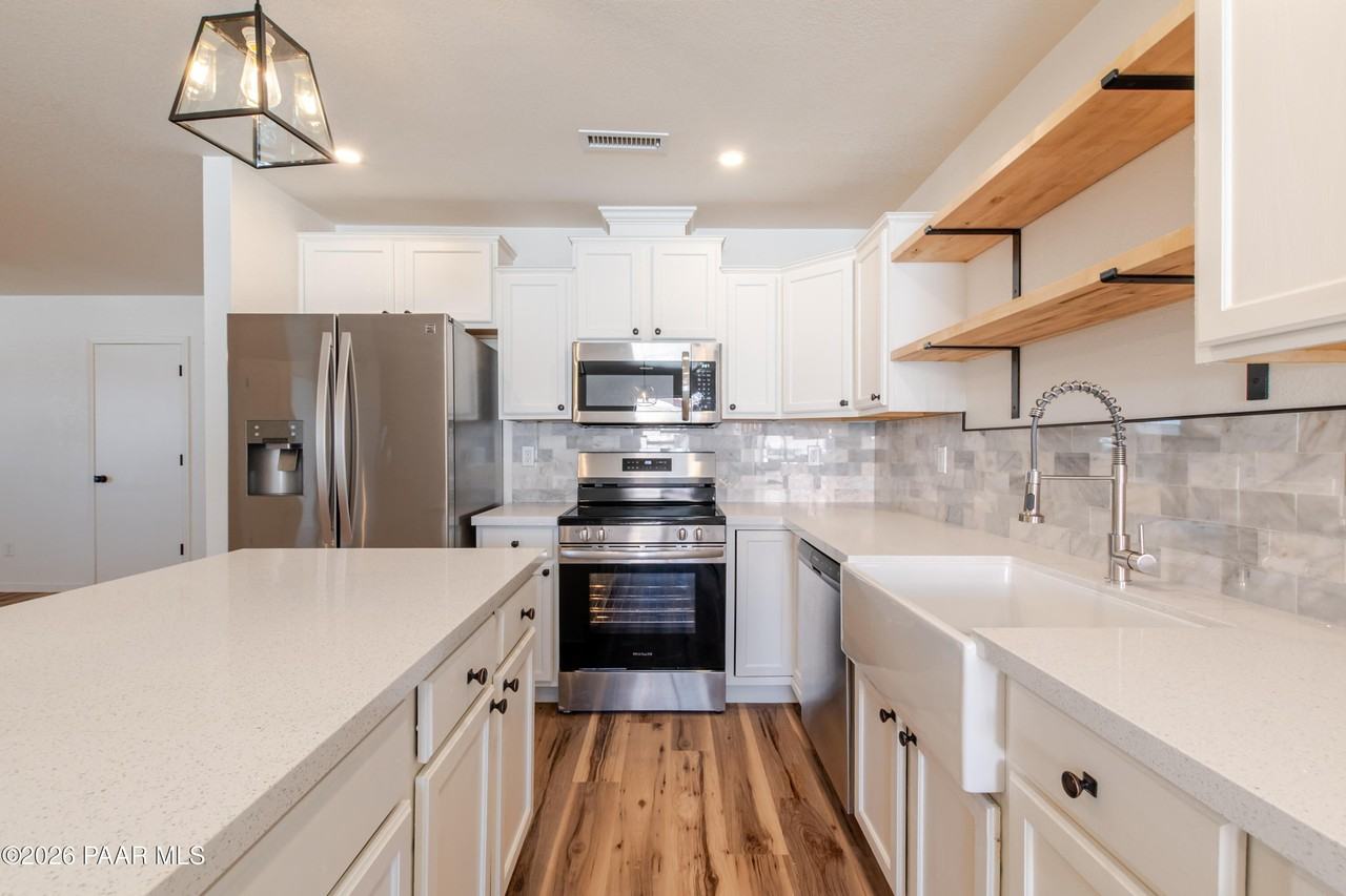 4840 N Agua Fria Dr - Photo 2 of 25