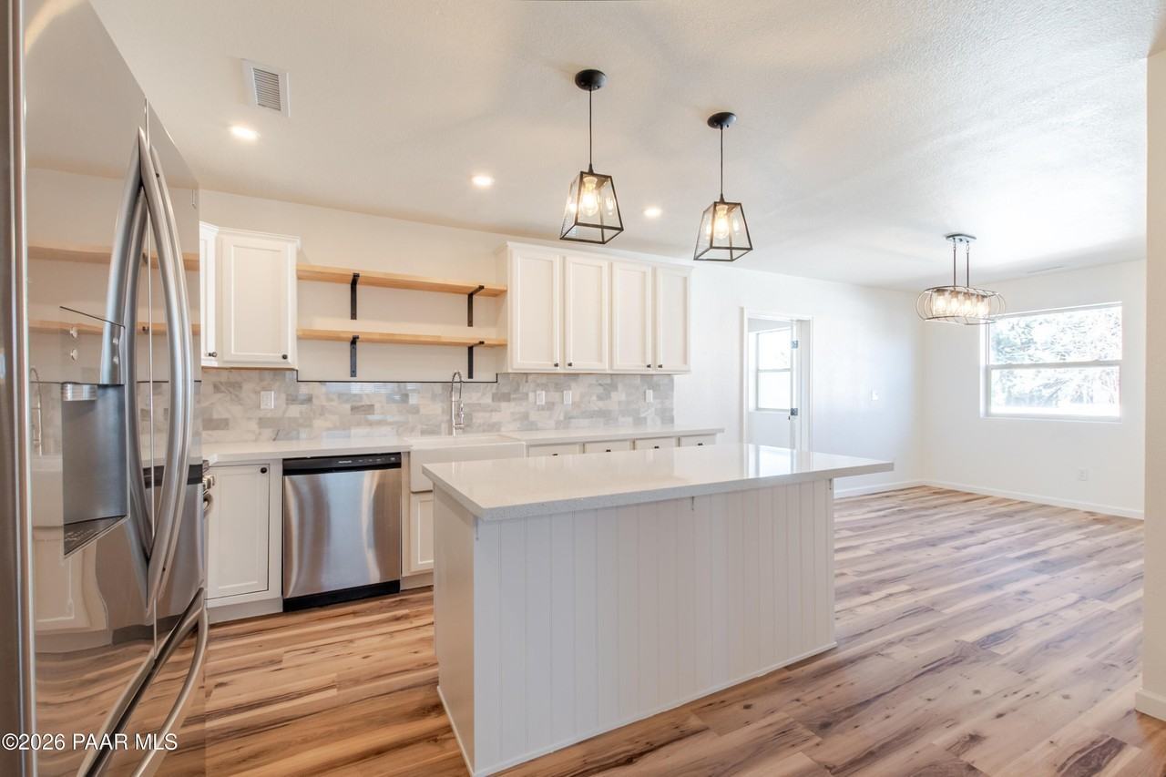 4840 N Agua Fria Dr - Photo 7 of 25