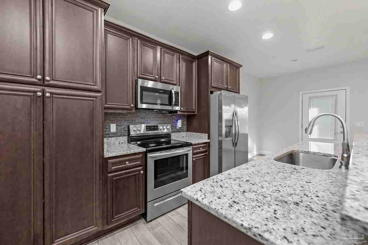 3514 Mossy Oak Villas Cir - Photo 4 of 34