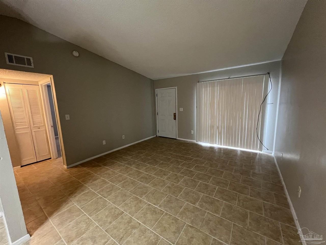 6809 Tiki Ln Apt 1 #1 - Photo 4 of 17