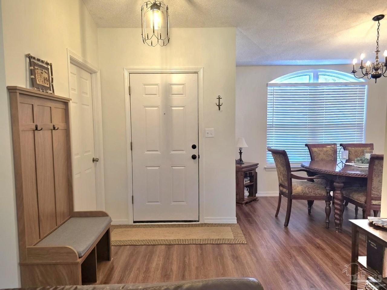 11031 Bridge Creek Dr - Photo 7 of 33