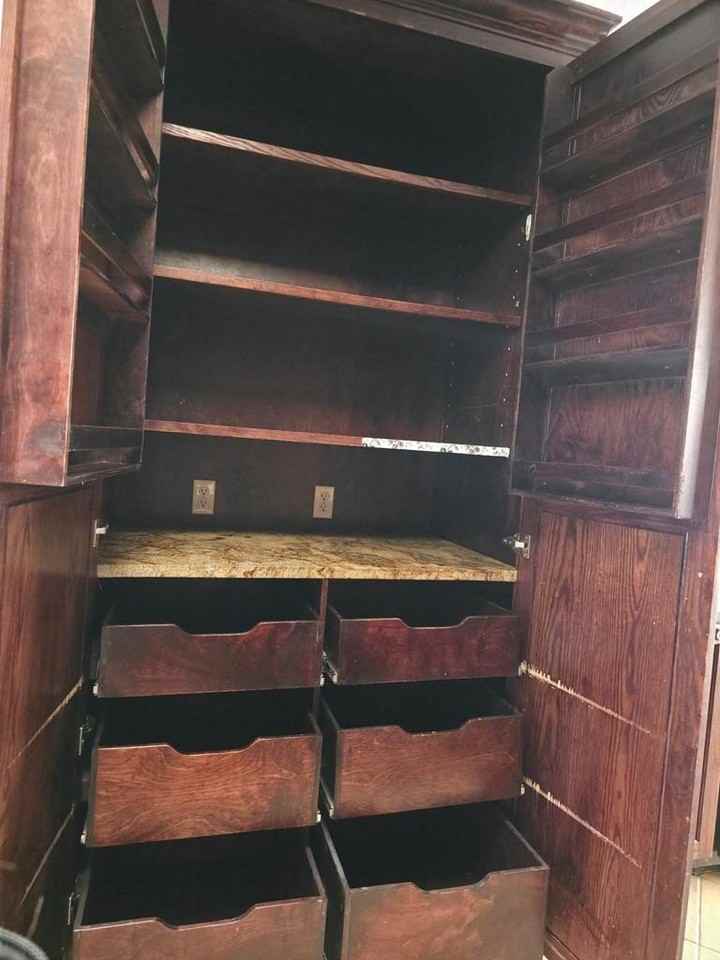 403 Crenshaw Dr - Photo 4 of 30