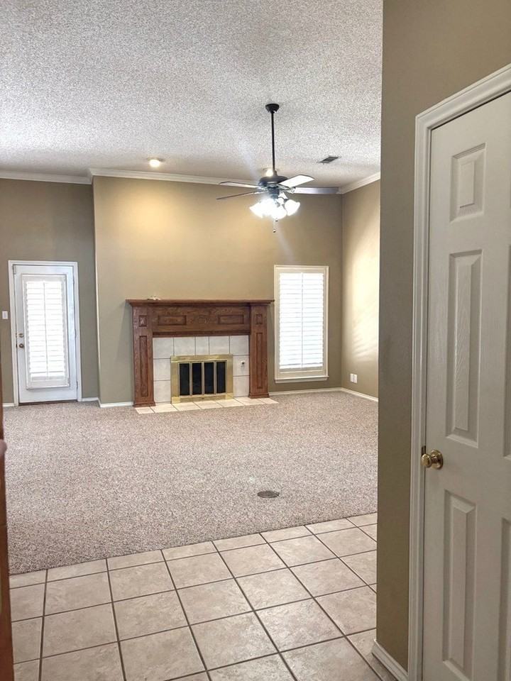 3609 Dentcrest Dr - Photo 3 of 28