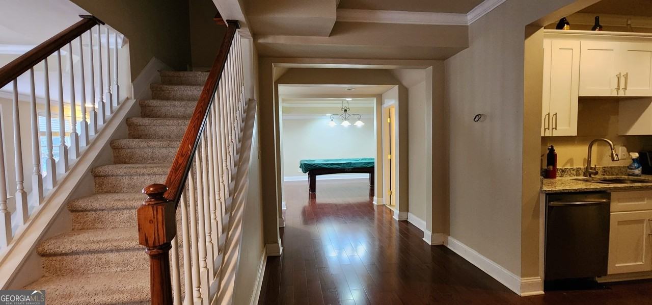 2130 Woods River Ln - Photo 6 of 32