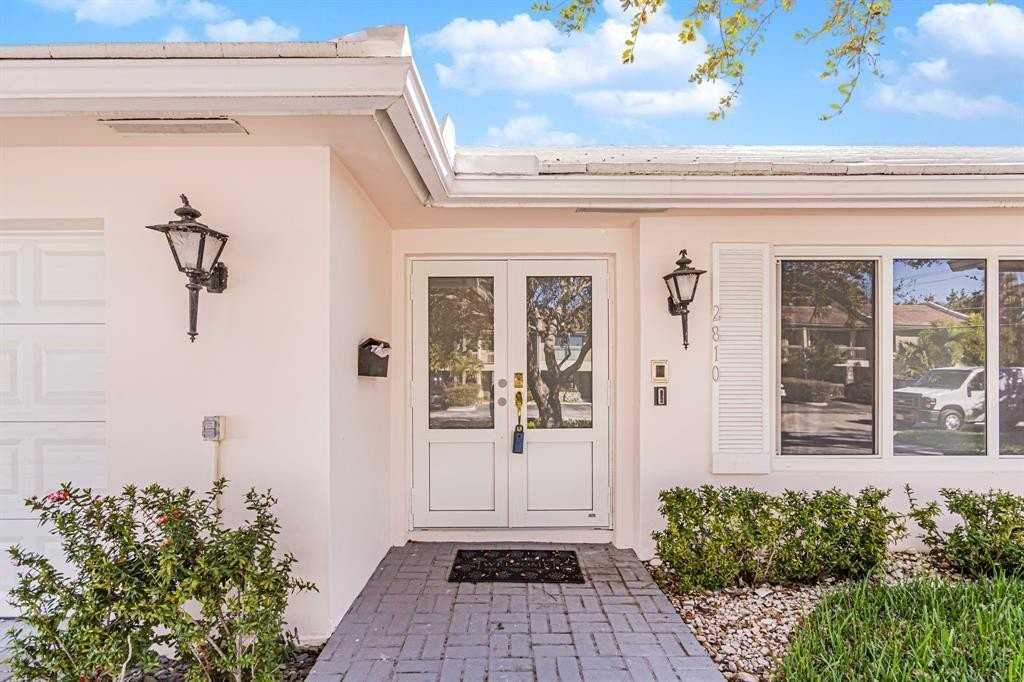 2810 Ne 60th St - Photo 6 of 50