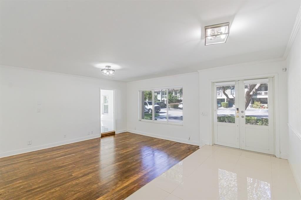 2810 Ne 60th St - Photo 7 of 50