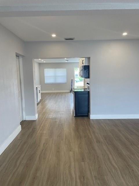 1421 Se 4th Ave - Photo 2 of 8