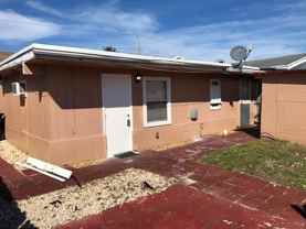 6432B Sw 18th Ct #B - Photo 1 of 1