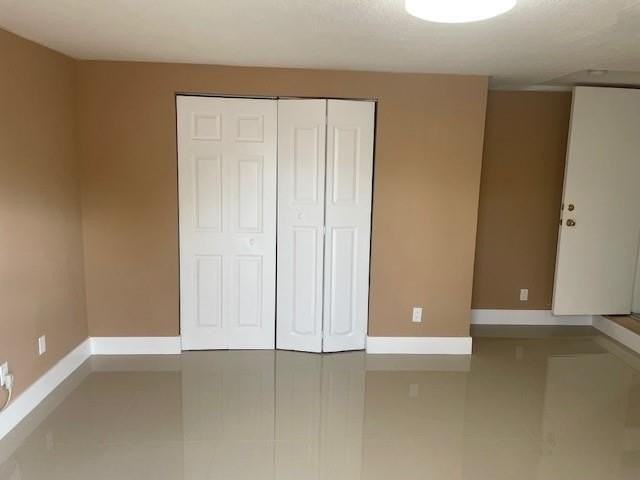 6432B Sw 18th Ct #B - Photo 2 of 14