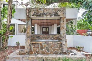 1240 Sw 14th Ave - Photo 1 of 1