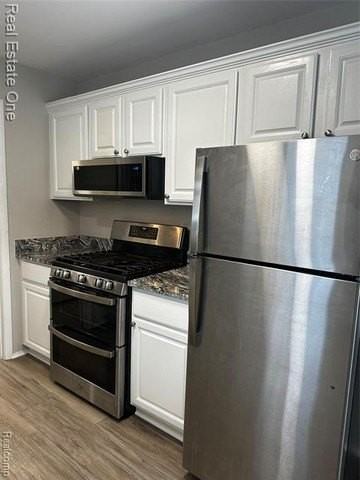 38 Kenyon Dr - Photo 2 of 13