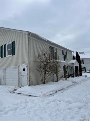 3201 Heatherstone Ct - Photo 2 of 17