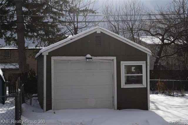 15617 Leona Dr - Photo 5 of 13