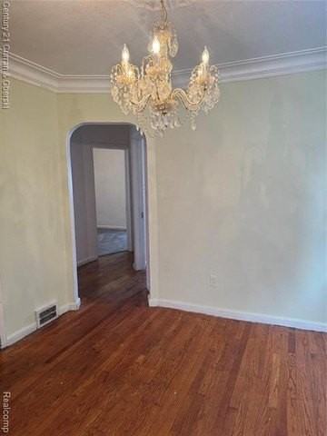 4046 Tyler St - Photo 6 of 19