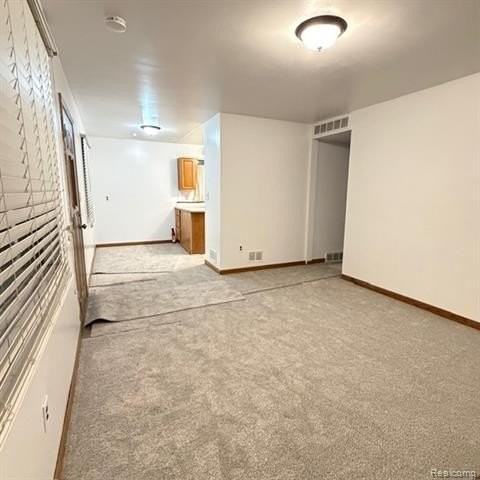 8278 Westpoint St - Photo 2 of 15