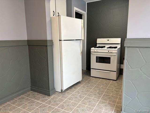 8149 Standard - Photo 7 of 27