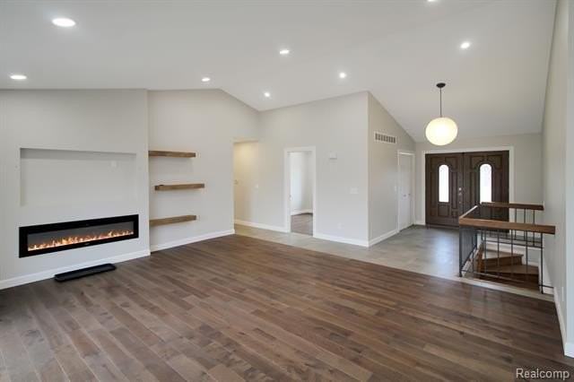 37802 Bloomfield Dr - Photo 5 of 17