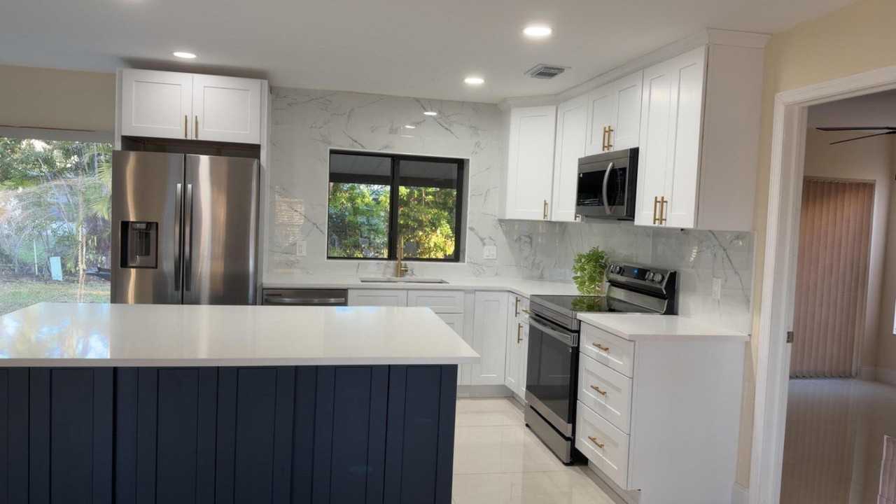 5325 Havasu Ct - Photo 5 of 22