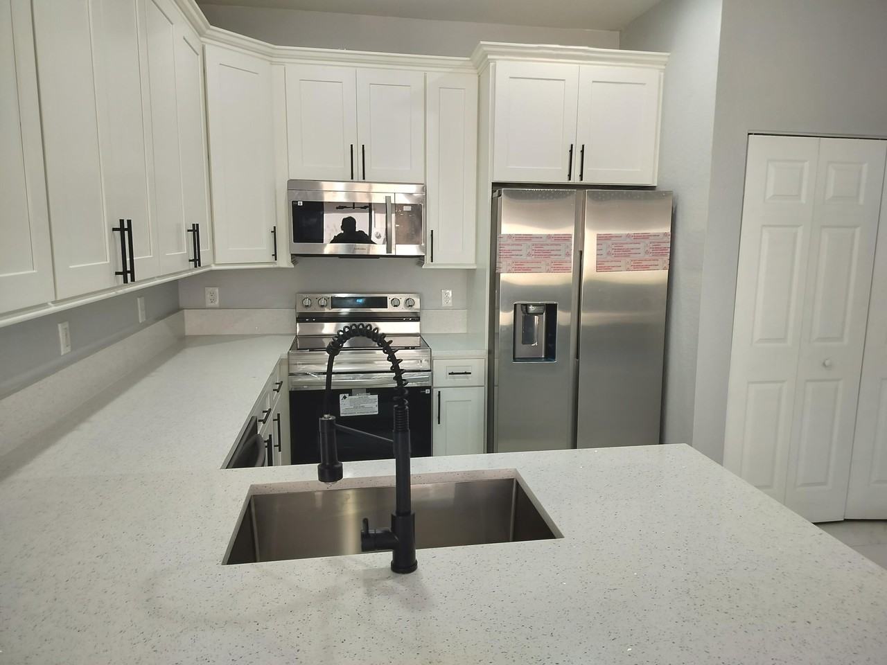 826 Middleton Dr Sw - Photo 2 of 29