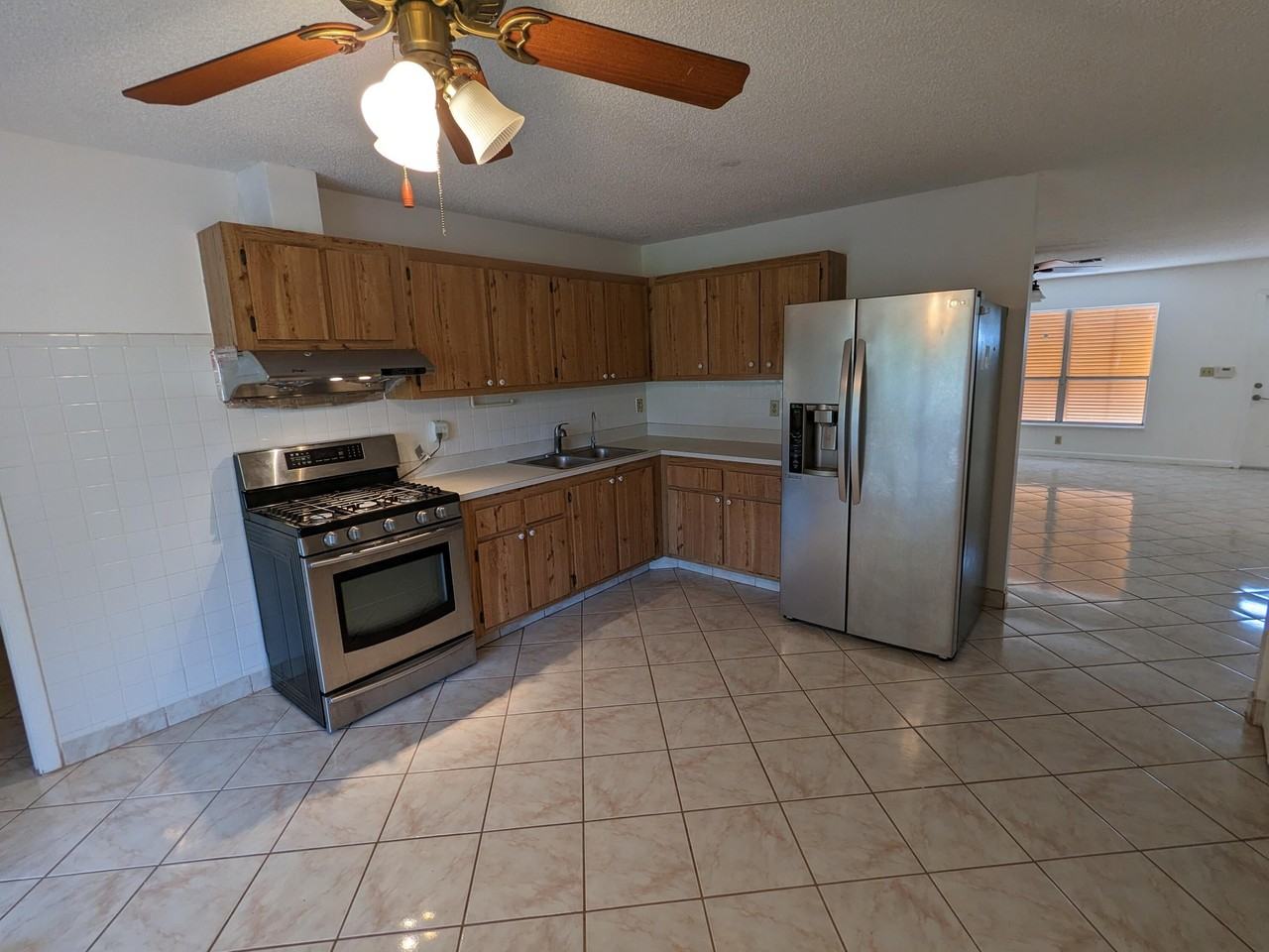 4874 Poseidon Pl - Photo 4 of 22