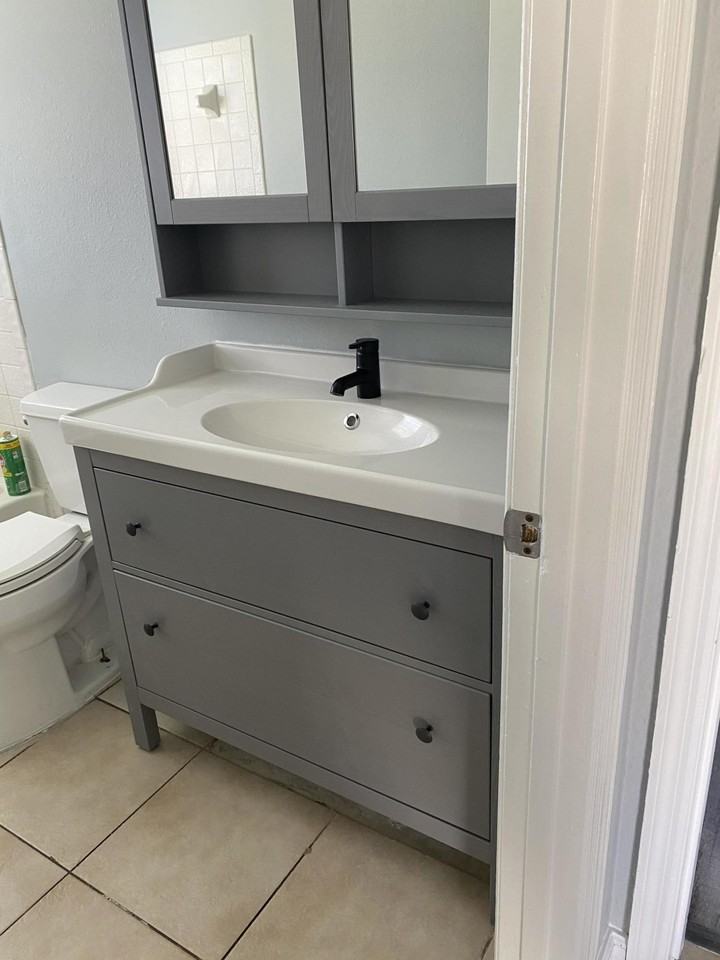 2289 Se Baron St - Photo 7 of 9