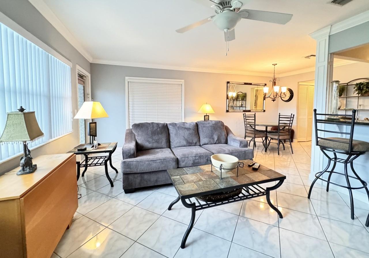 242 Coventry K - Photo 3 of 31