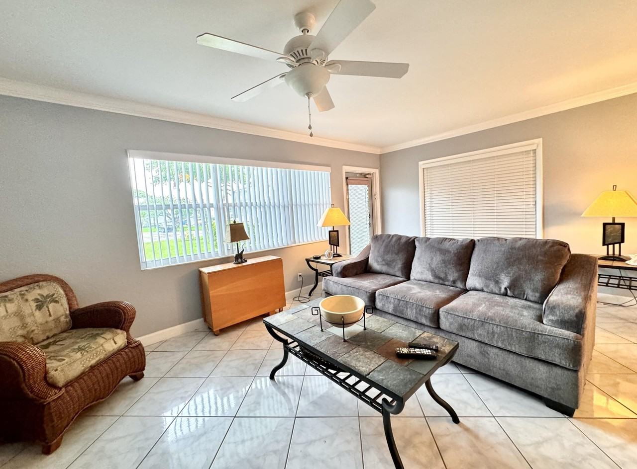 242 Coventry K - Photo 4 of 31