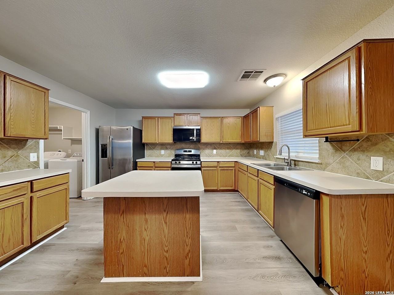 15819 Hastings Park - Photo 6 of 18