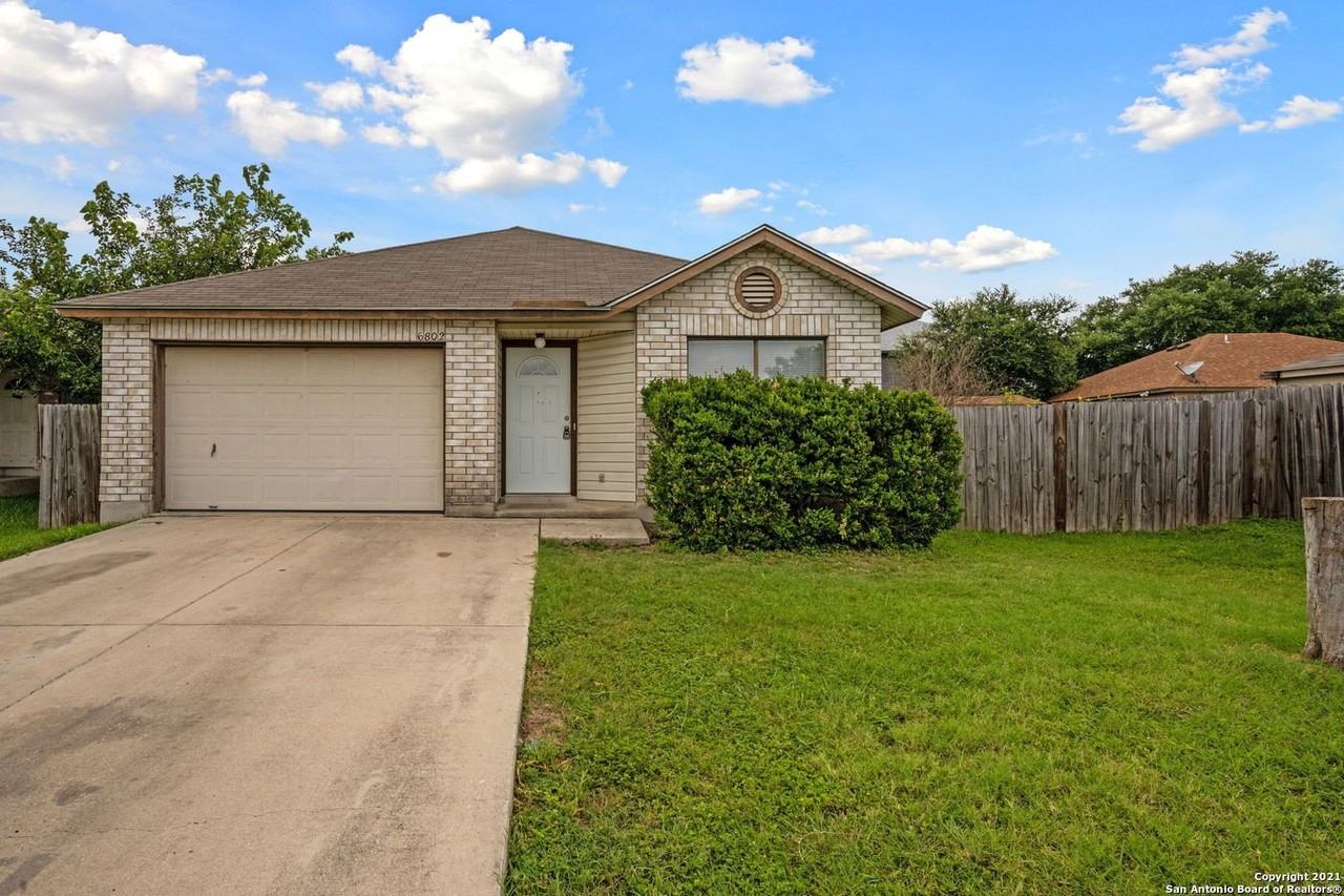 6802 Canary Meadow Dr - Photo 2 of 25