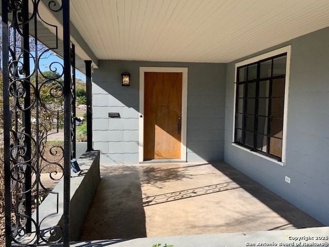 287 Thorain Blvd - Photo 3 of 25