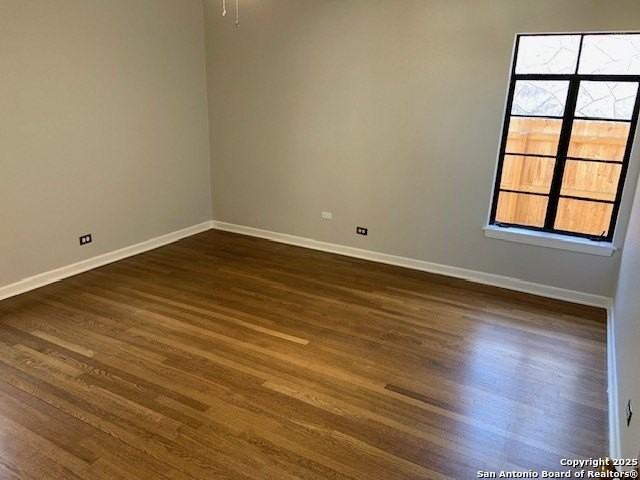 287 Thorain Blvd - Photo 7 of 25