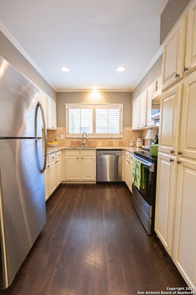 8123 N New Braunfels Ave Apt M #M - Photo 3 of 22