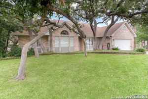 featured image of 15674 Robin Rdg