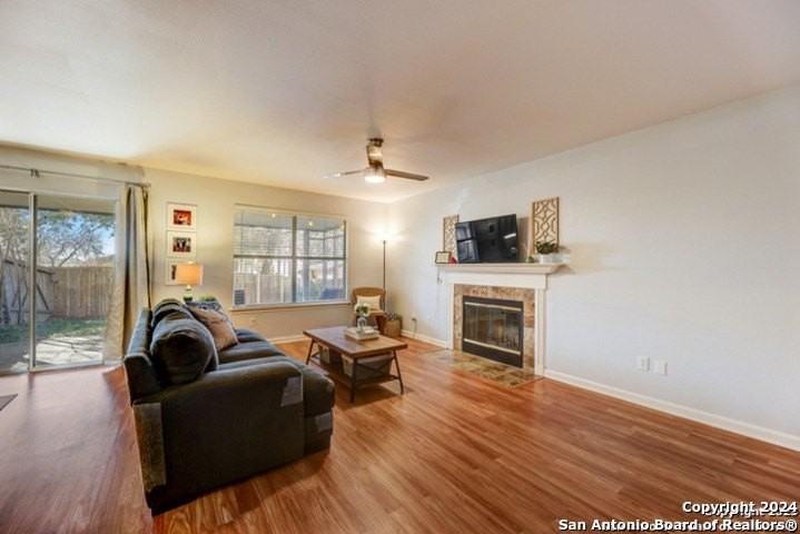 6062 Bantry Bay - Photo 6 of 23