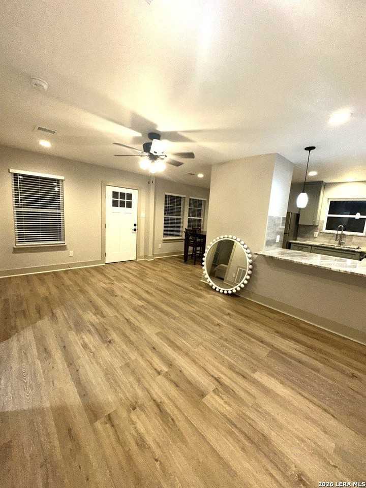 329 Taft Blvd - Photo 7 of 17